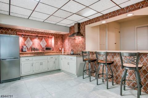 500 Mildred Pl, Oradell, NJ 07649 photo 22