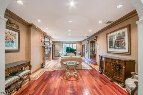 500 Mildred Pl, Oradell, NJ 07649 photo 7