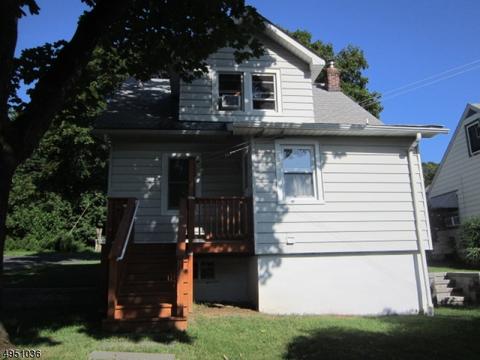 100 Guy St, Dover, NJ 07801 photo 2