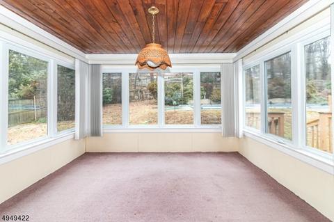 372 Upland Rd, Mountainside, NJ 07092 photo 6