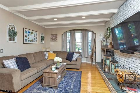 429 Prospect St, Nutley, NJ 07110 photo 4