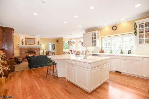 6 Windymere Ln, Mendham, NJ 07945 photo 4