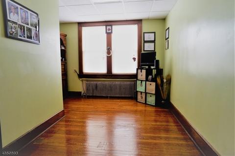 846 Ratzer Rd, Wayne, NJ 07470 photo 15