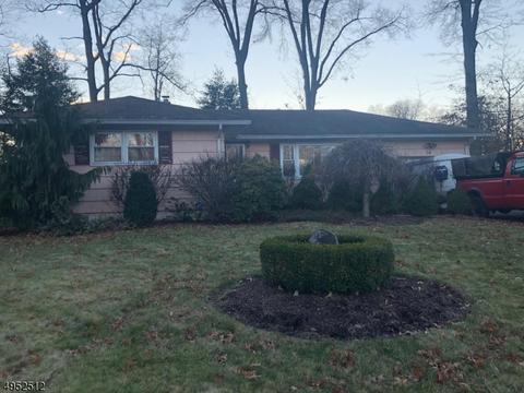 58 Skylark Pl, Clark, NJ 07066 photo 1