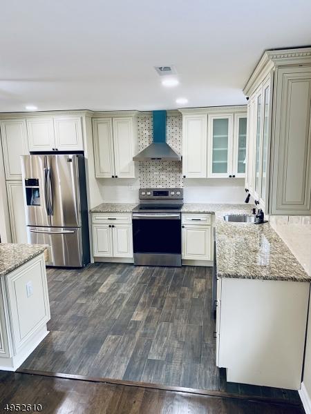 6 Heather Ln, Hackettstown, NJ 07840 photo 2