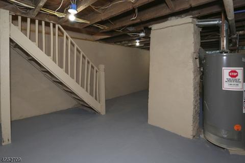 470 Flagg St, Orange, NJ 07050 photo 22