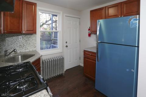 470 Flagg St, Orange, NJ 07050 photo 7