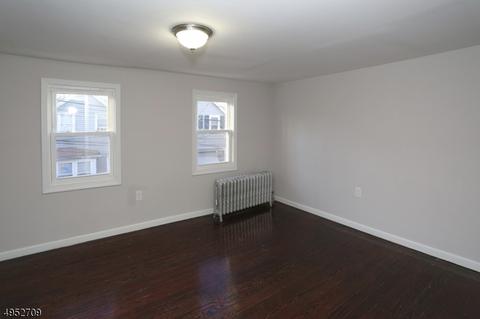 470 Flagg St, Orange, NJ 07050 photo 13