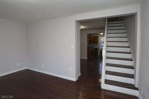 470 Flagg St, Orange, NJ 07050 photo 11