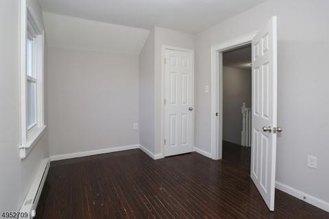 470 Flagg St, Orange, NJ 07050 photo 20