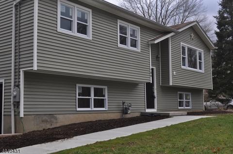 706 E Baldwin St, Hackettstown, NJ 07840 photo 2