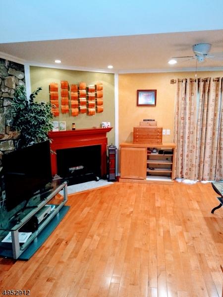 59 Ralph St, Wayne, NJ 07470 photo 4