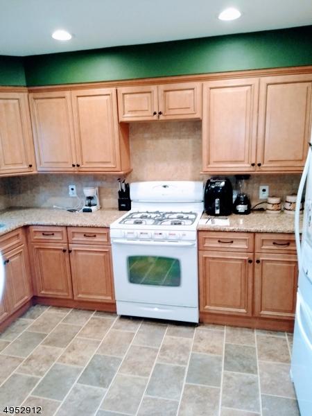 59 Ralph St, Wayne, NJ 07470 photo 7