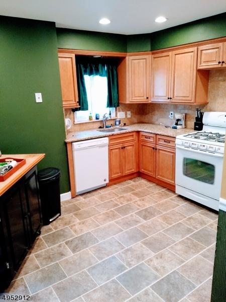 59 Ralph St, Wayne, NJ 07470 photo 8