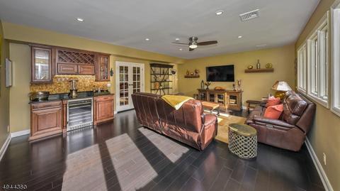 10 Mohawk Dr, Springfield, NJ 07081 photo 9