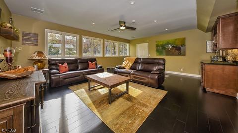 10 Mohawk Dr, Springfield, NJ 07081 photo 8