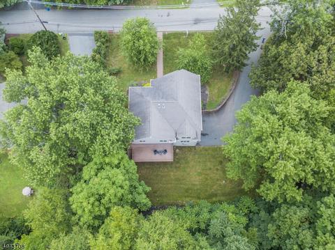93 Brook Ter, Wayne, NJ 07470 photo 25