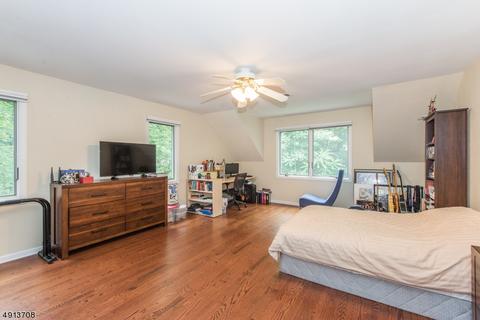 93 Brook Ter, Wayne, NJ 07470 photo 18