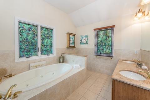 93 Brook Ter, Wayne, NJ 07470 photo 15