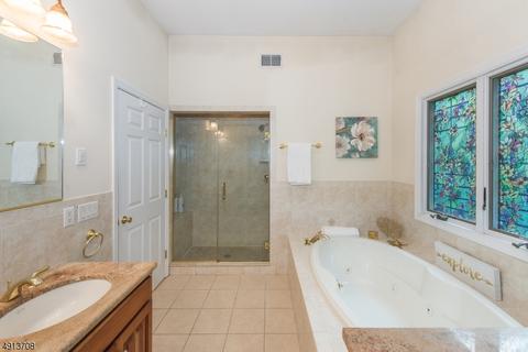 93 Brook Ter, Wayne, NJ 07470 photo 16