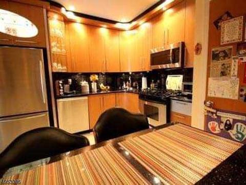 2204 Park Pl, Springfield, NJ 07081 photo 10