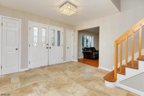 5 Patchbox Ct, Boonton, NJ 07005 photo 2