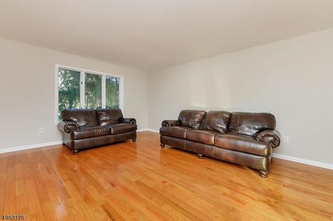 5 Patchbox Ct, Boonton, NJ 07005 photo 4