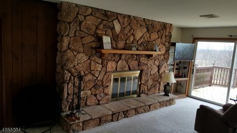 22 Quarry Rd, Wantage, NJ 07461 photo 3