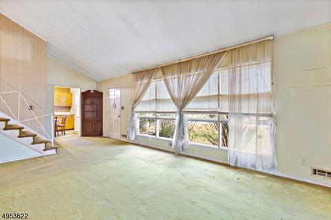 21 Deerhead Dr, Bound Brook, NJ 08805 photo 13