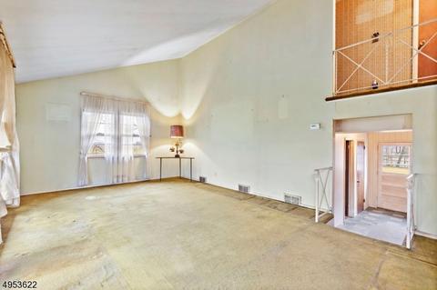 21 Deerhead Dr, Bound Brook, NJ 08805 photo 11