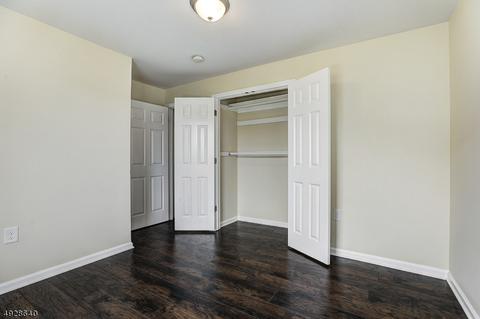 21 Seabury St, Newark, NJ 07104 photo 17