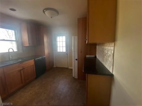 49 Bergen Ave, Wanaque Boro, NJ 07420 photo 5