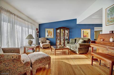 12 Whitney Dr, Berkeley Heights, NJ 07922 photo 6