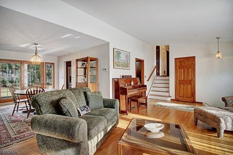 12 Whitney Dr, Berkeley Heights, NJ 07922 photo 7