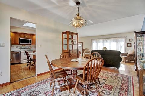 12 Whitney Dr, Berkeley Heights, NJ 07922 photo 10
