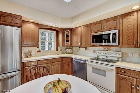 12 Whitney Dr, Berkeley Heights, NJ 07922 photo 12