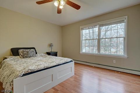 376 Hickory Ave, Paramus, NJ 07652 photo 19