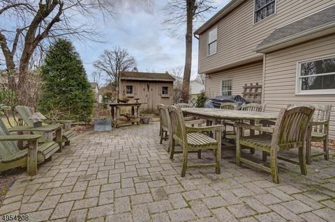 376 Hickory Ave, Paramus, NJ 07652 photo 24