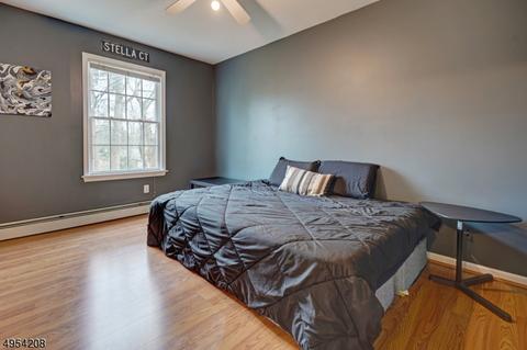 376 Hickory Ave, Paramus, NJ 07652 photo 17
