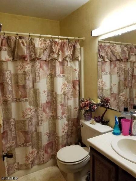 207 E Main St, Prospect Park, NJ 07508 photo 13