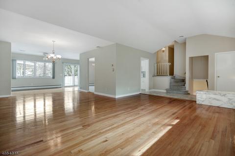 344 Summit Rd, Mountainside, NJ 07092 photo 3