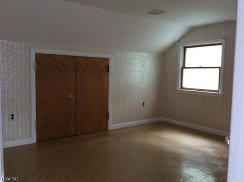 14 Arbor Rd, Wayne, NJ 07470 photo 9