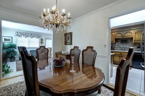 59 Rolling Hills Dr, Wayne, NJ 07470 photo 4