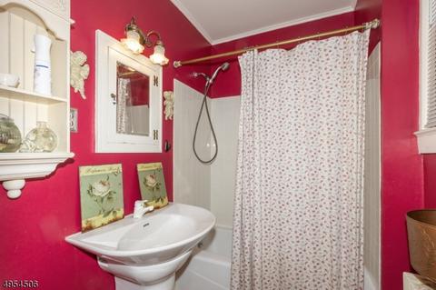 303 Grand Ave, Hackettstown, NJ 07840 photo 12