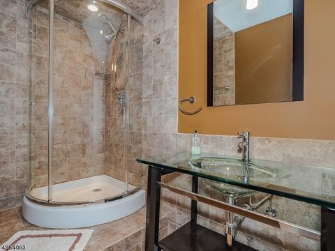 72 Carol Pl, Wayne, NJ 07470 photo 23