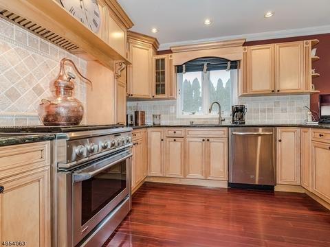 72 Carol Pl, Wayne, NJ 07470 photo 10