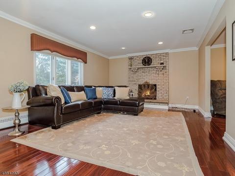 72 Carol Pl, Wayne, NJ 07470 photo 6