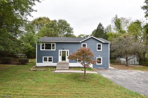 9 Rolling View Dr, Hackettstown, NJ 07840 photo 1