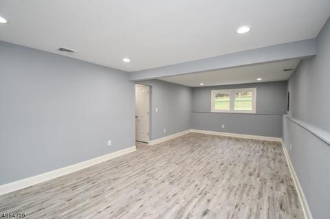 9 Rolling View Dr, Hackettstown, NJ 07840 photo 20