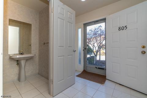 805 Park Pl, Springfield, NJ 07081 photo 5